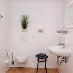 Altstadt-residenz Manz 4*