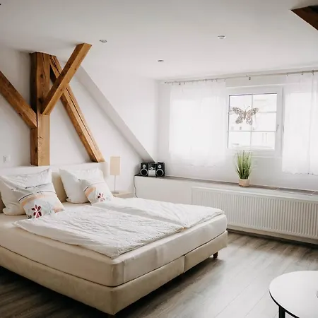 Guest house Altstadt-residenz Manz 4*