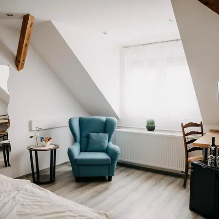 Guest house Altstadt-residenz Manz 4*