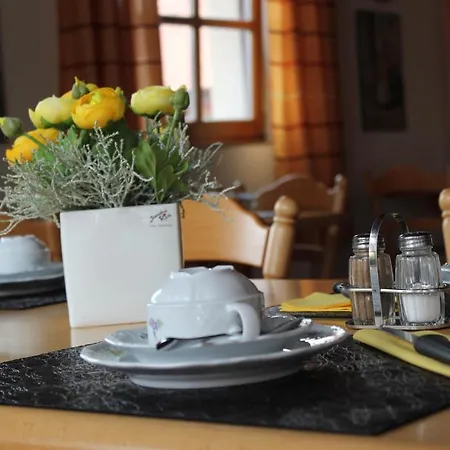 Altstadt-residenz Manz Guest house 4*