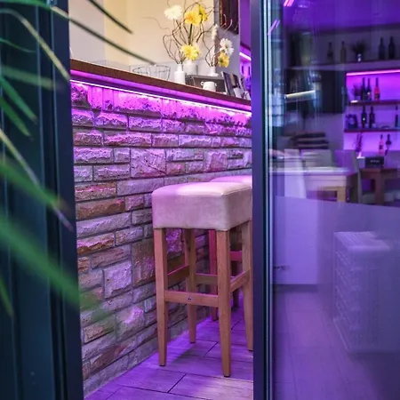 Altstadt-residenz Manz Guest house