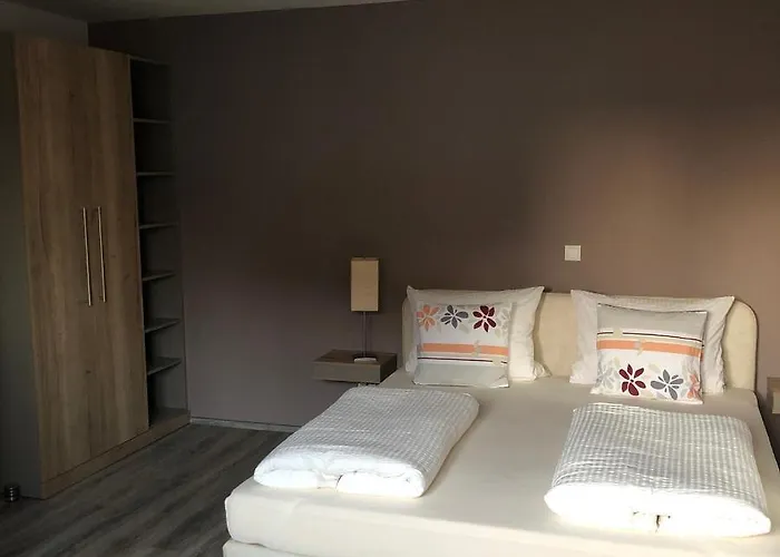 Altstadt-residenz Manz Guest house Wachenheim an der Weinstrasse