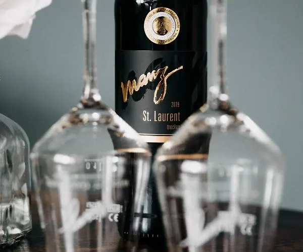 Altstadt-residenz Manz 4*