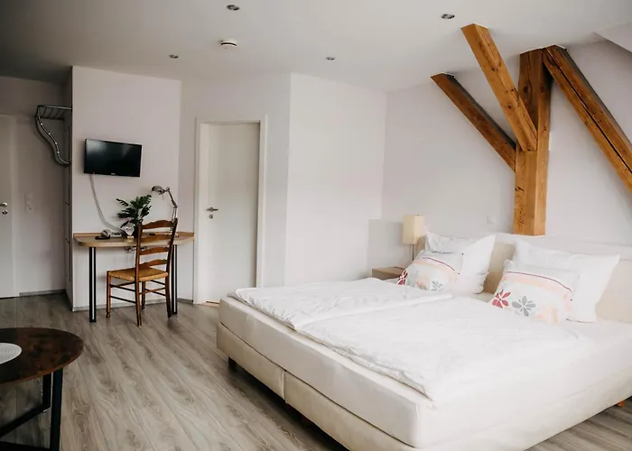 Guest house Altstadt-residenz Manz 4*