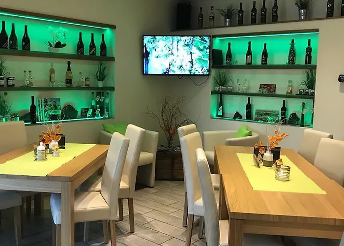 Altstadt-residenz Manz Guest house