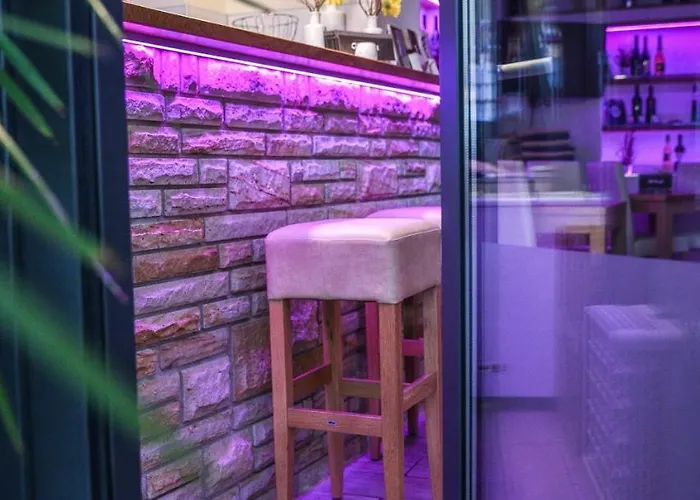 Altstadt-residenz Manz Guest house